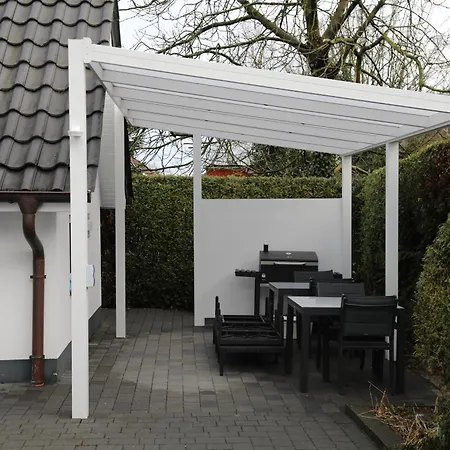 Eine Sehr Gemuetliche Dachgeschoss Apartment *