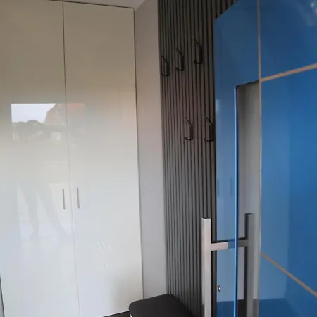 Eine Sehr Gemuetliche Dachgeschoss * Ihlow (Aurich)