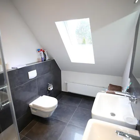 Eine Sehr Gemuetliche Dachgeschoss Apartment *